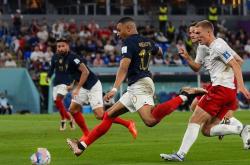 开云体育官方网站-包含里尔球星伊福斯一夜爆发，梅开二度助球队保持不败的词条