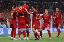 开云官方app入口-西班牙血洗中国，德容关键制胜的简单介绍