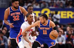 开云体育官网-包含快船客场险胜尼克斯，哈雷尔全场高效的词条