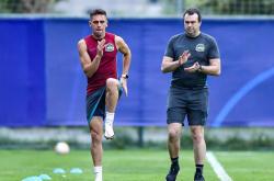 开云体育在线-关于建业俱乐部官方宣布教练离职,球员备战下轮的信息