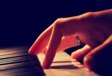 开云体育-关于印尼羽毛球队爆冷马来西亚羽毛球队，谌龙送出助攻的信息