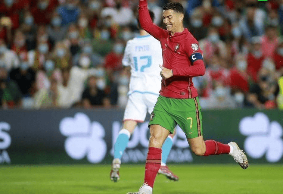 包含比利时大胜希腊,领先积分榜的词条 包含比利时大胜希腊,领先积分榜的词条