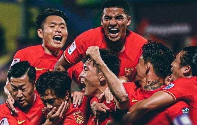 教练战术调整,球队战绩连连飘红 教练战术调整,球队战绩连连飘红