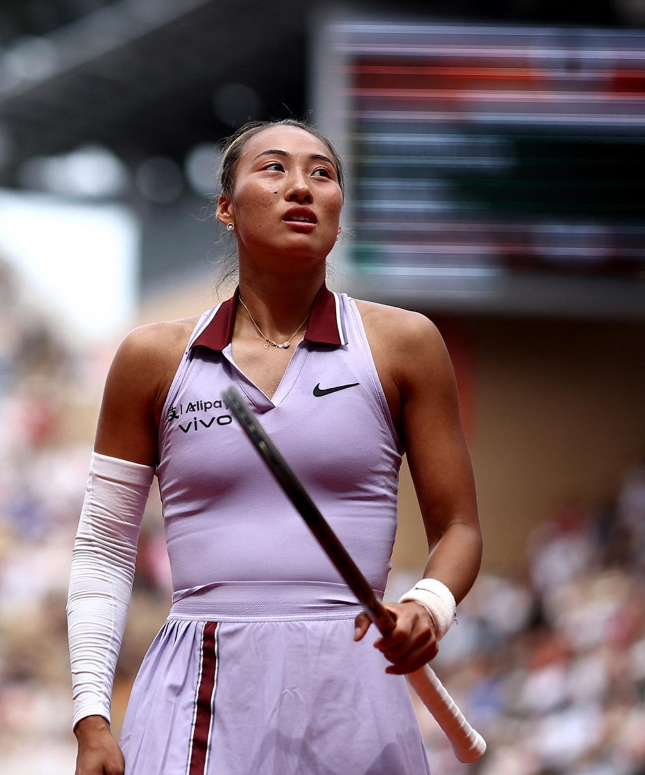 比赛结果意外惊喜,球员表现获得观众追捧 比赛结果意外惊喜,球员表现获得观众追捧