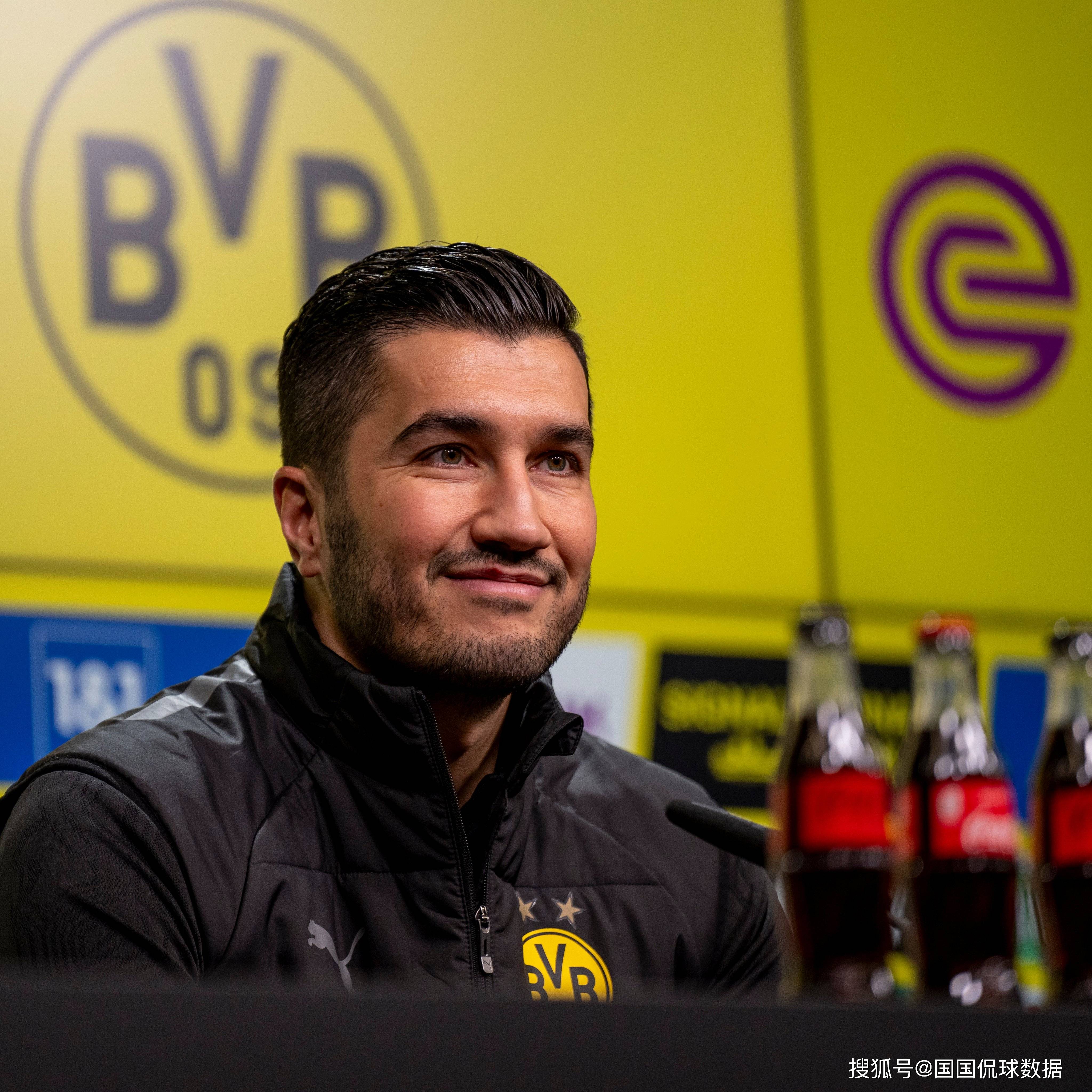 包含多特蒙德痛失大将,遭受挫折的词条 包含多特蒙德痛失大将,遭受挫折的词条