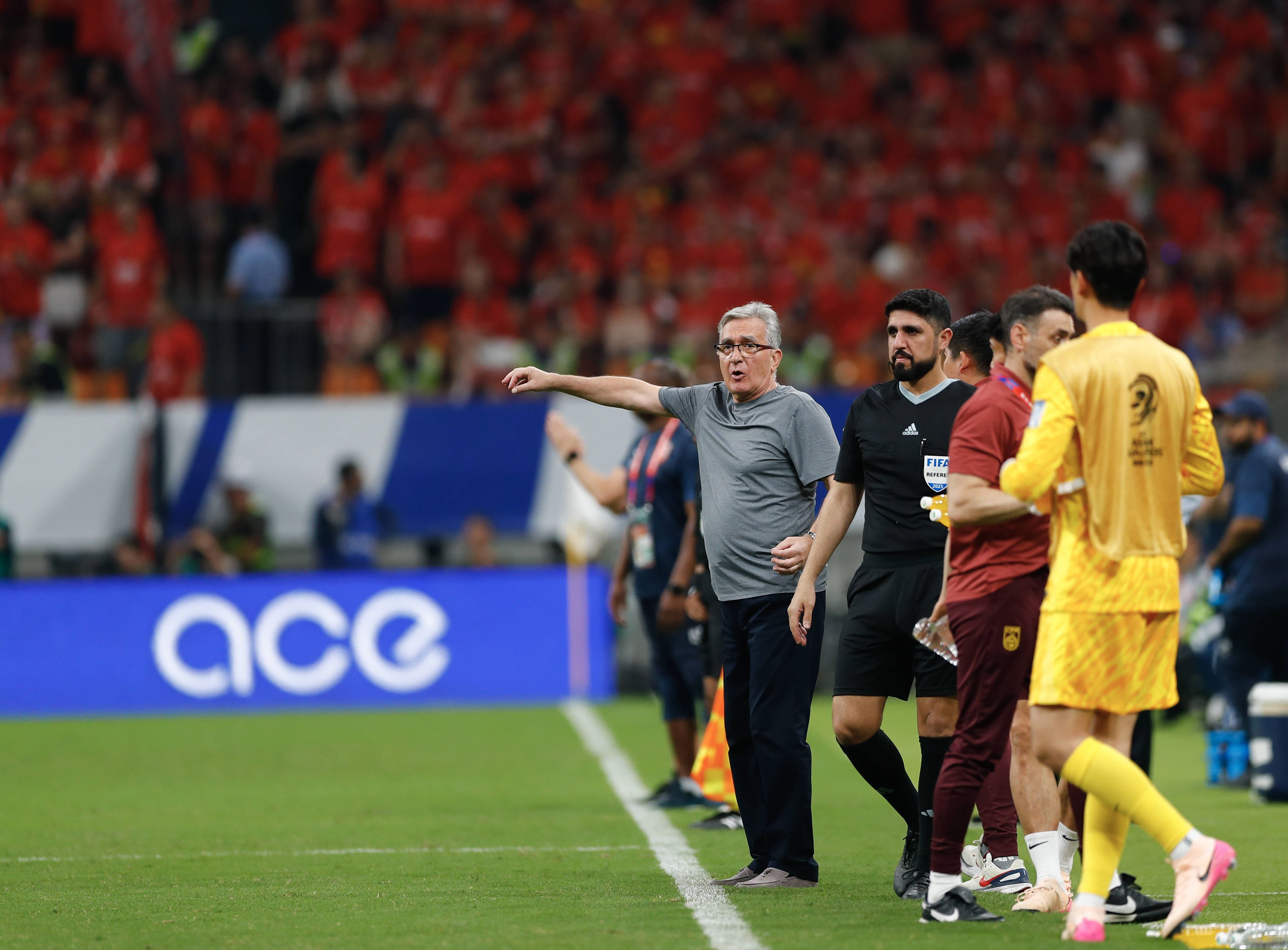 国家队备战世预赛,外界热议备战形势的简单介绍 国家队备战世预赛,外界热议备战形势的简单介绍