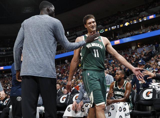 罗宾逊转会公牛队,将在未来几年与洛佩斯联手征战的简单介绍 罗宾逊转会公牛队,将在未来几年与洛佩斯联手征战的简单介绍