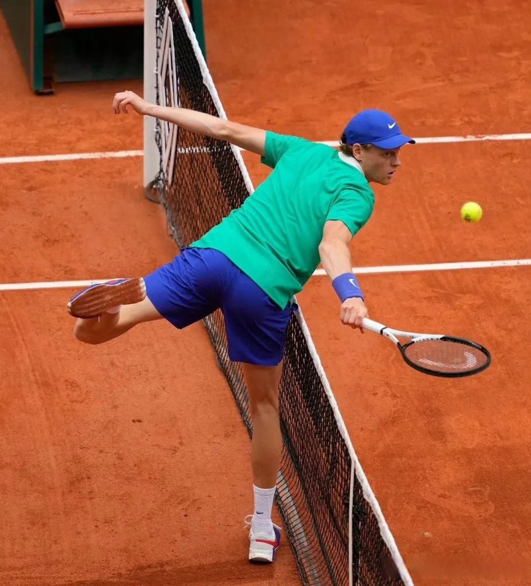 拉沃尔杯逆转蒙特卡洛大师赛，德约科维奇高光表现的简单介绍