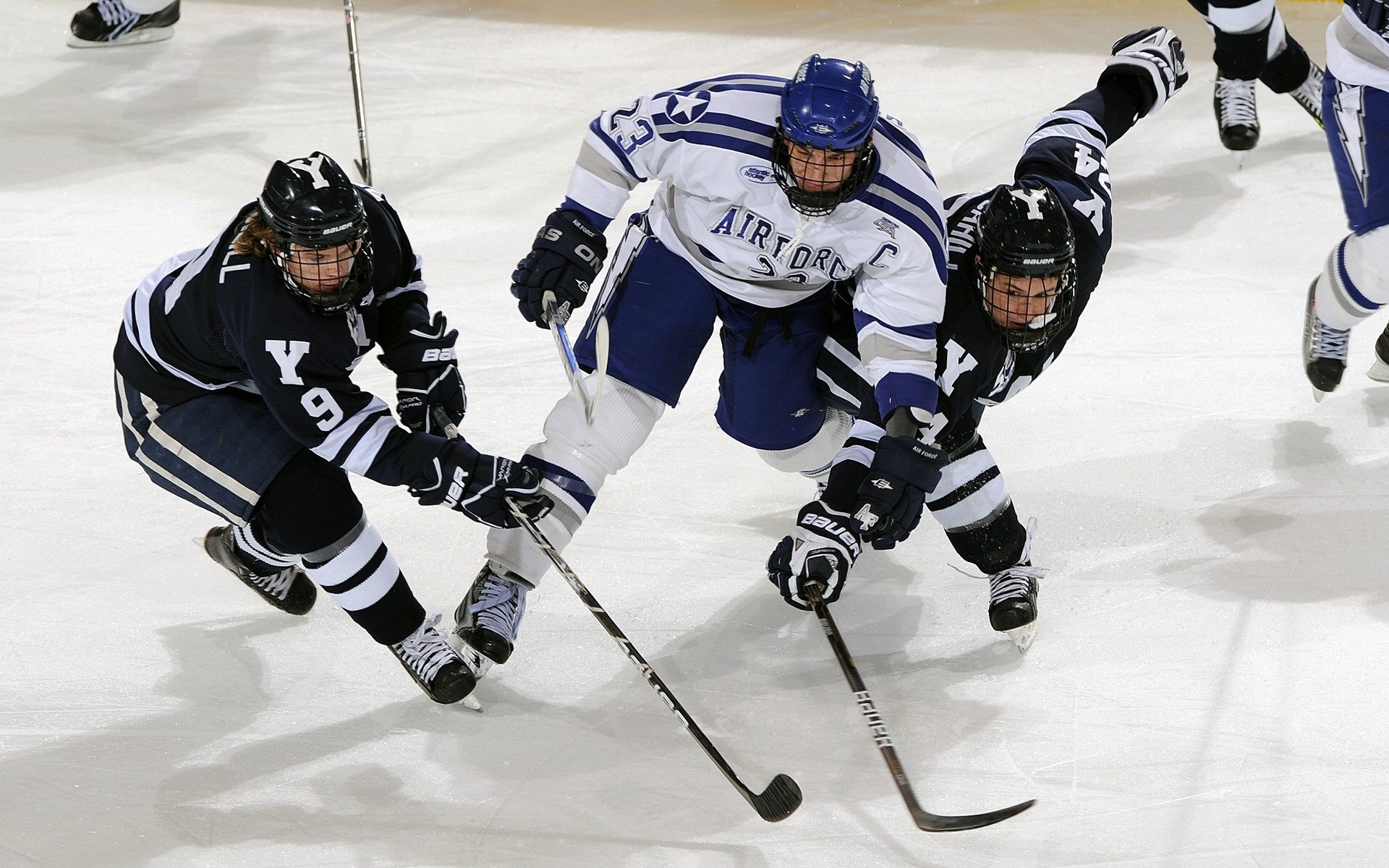 一剑封喉,克莱·汤普森关键时刻的独行侠本色,助队横扫骑士