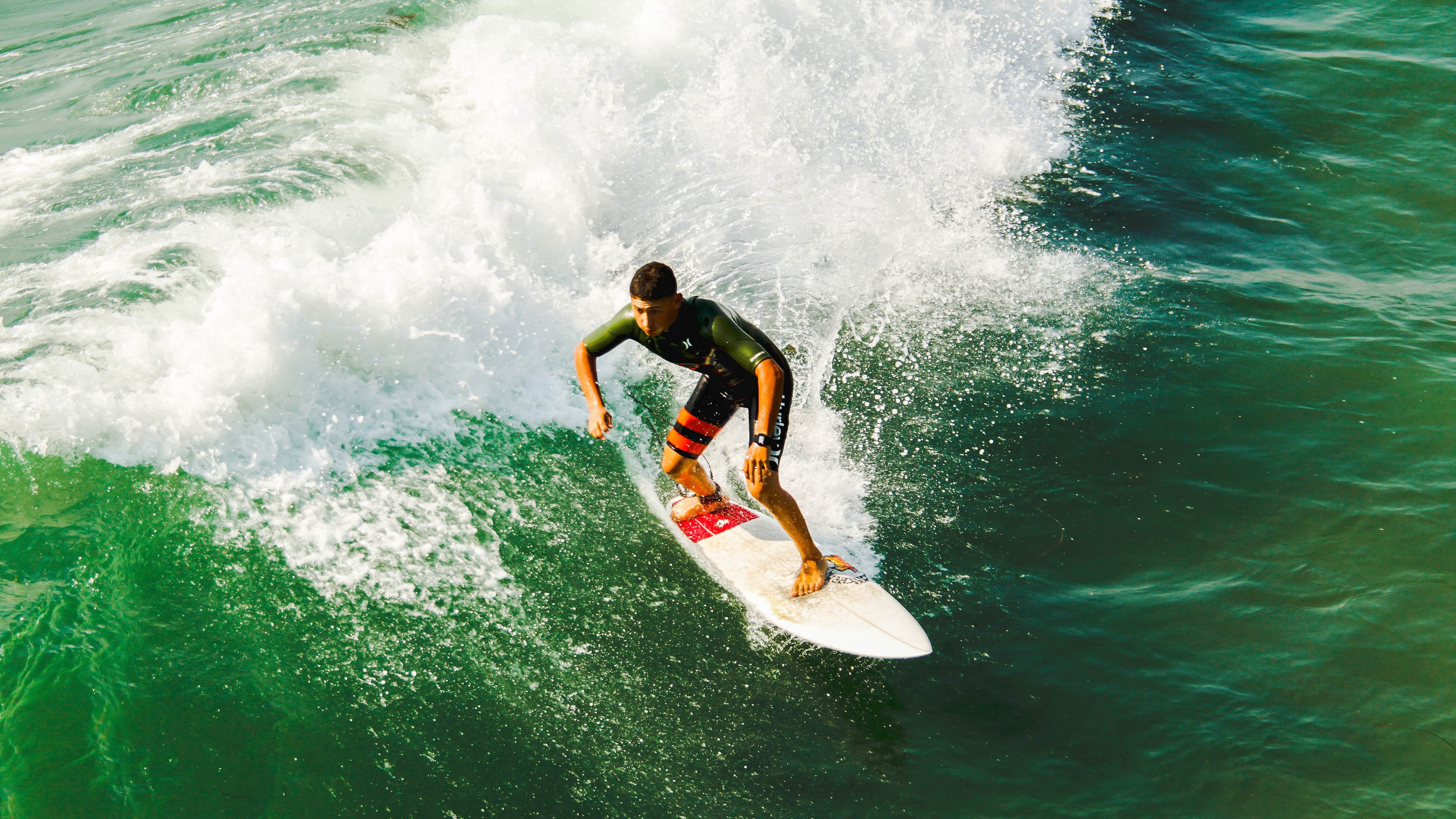 卡拉斯科，孤胆英雄扛起法兰西旗帜，力克多特蒙德诠释唯一性