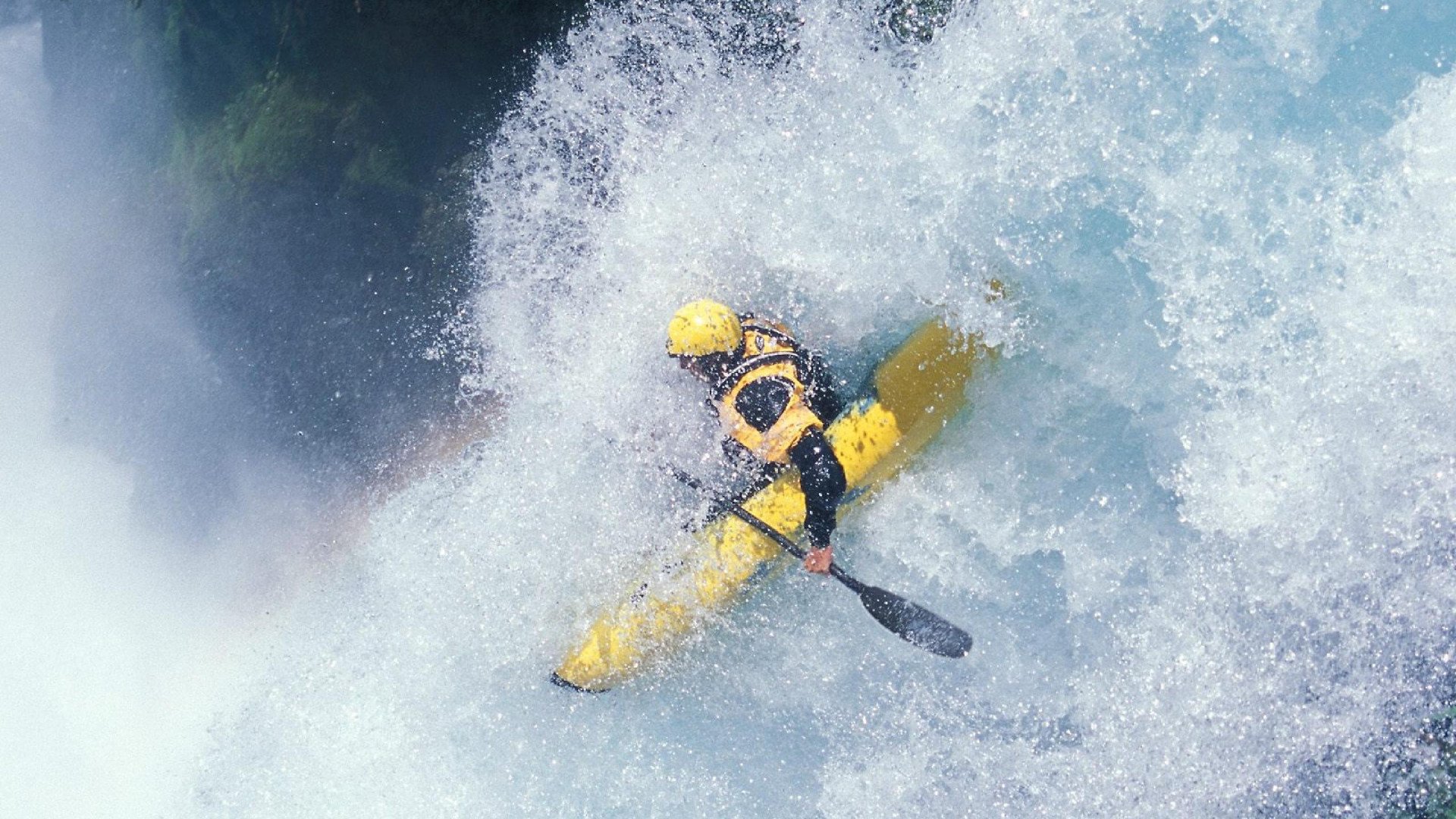 风暴眼，山东队力克尼克斯，克莱扛起全队的背后